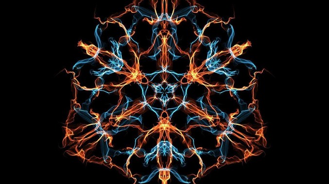 长期使用的大佬来说说，MacOS 真的比 Windows 稳定吗？